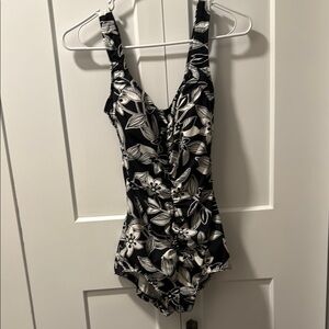 Rose Marie Reid Black and White Floral Swimsuit Size 10